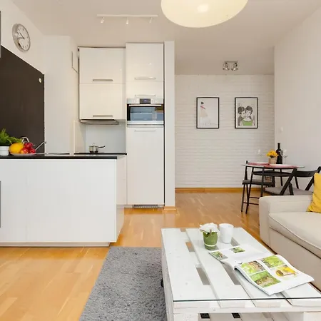 Bemowo Modern Dywizjonu 303 By Renters