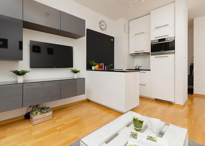 Bemowo Modern Dywizjonu 303 By Renters