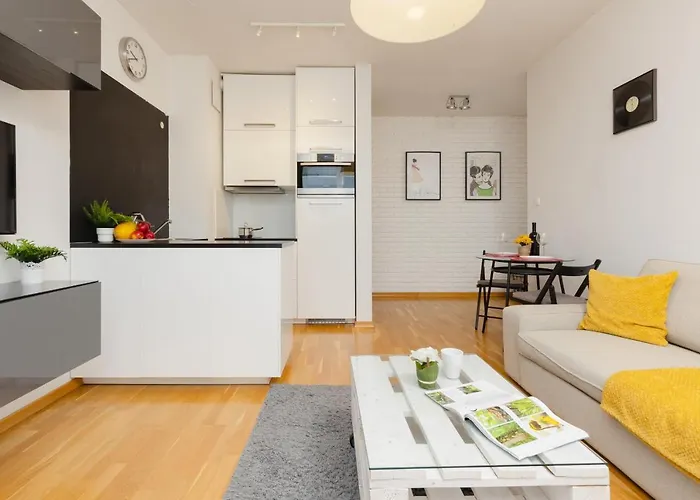 Bemowo Modern Dywizjonu 303 By Renters